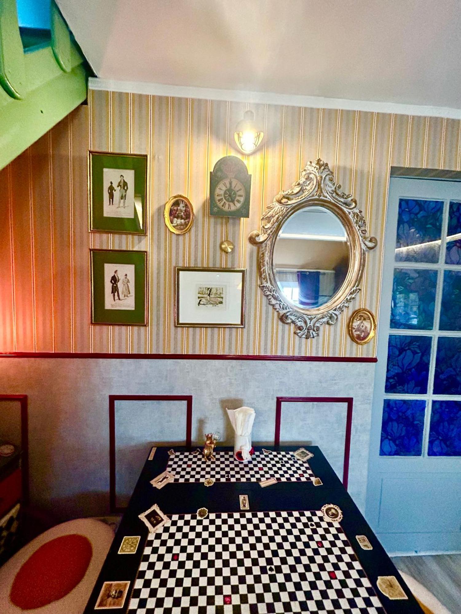Bed and Breakfast Wonderland21 Saint-Germain-sur-Morin Exteriér fotografie